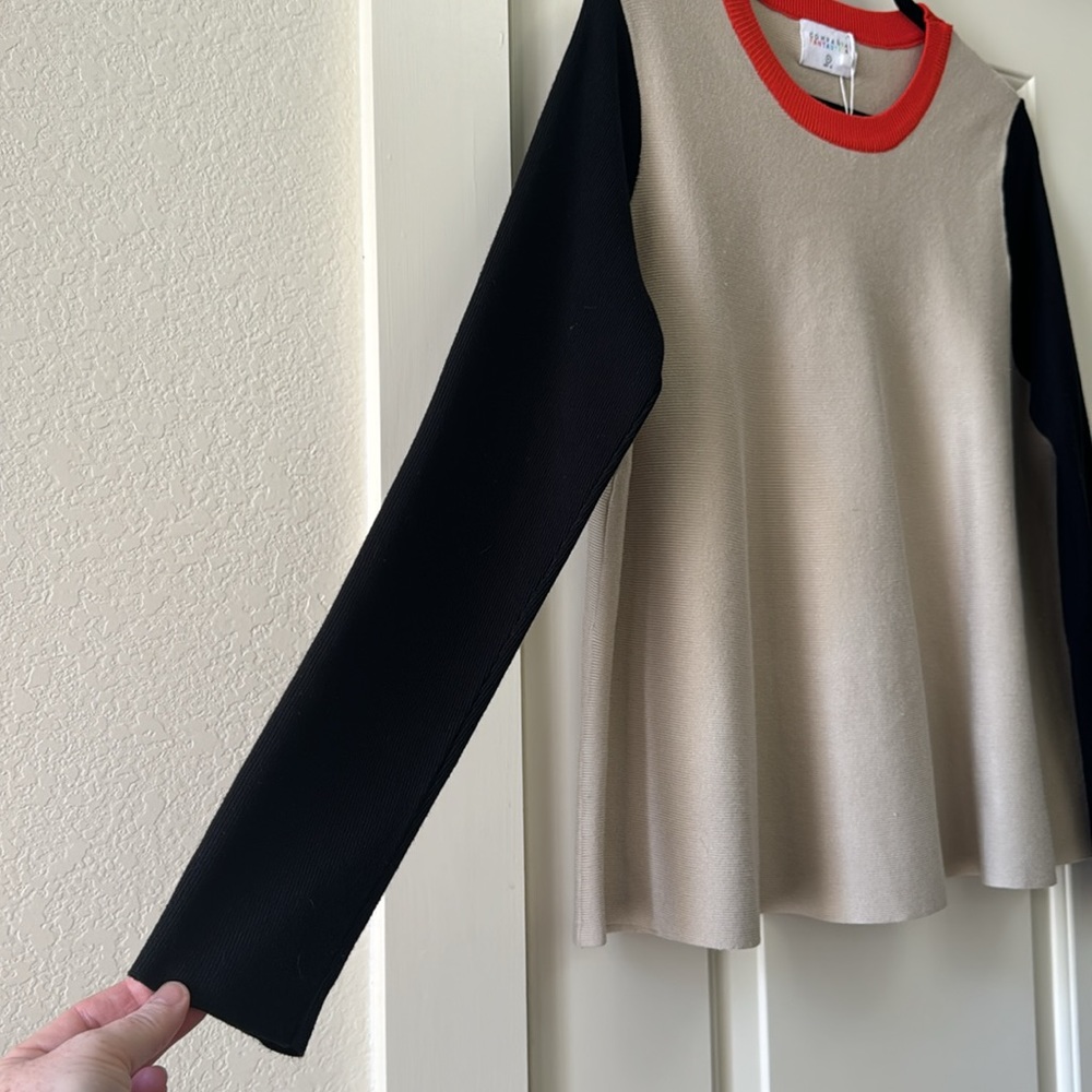 NWT Compania Fantastica Size Medium lightweight Colorblock Sweater - Picture 4 of 6